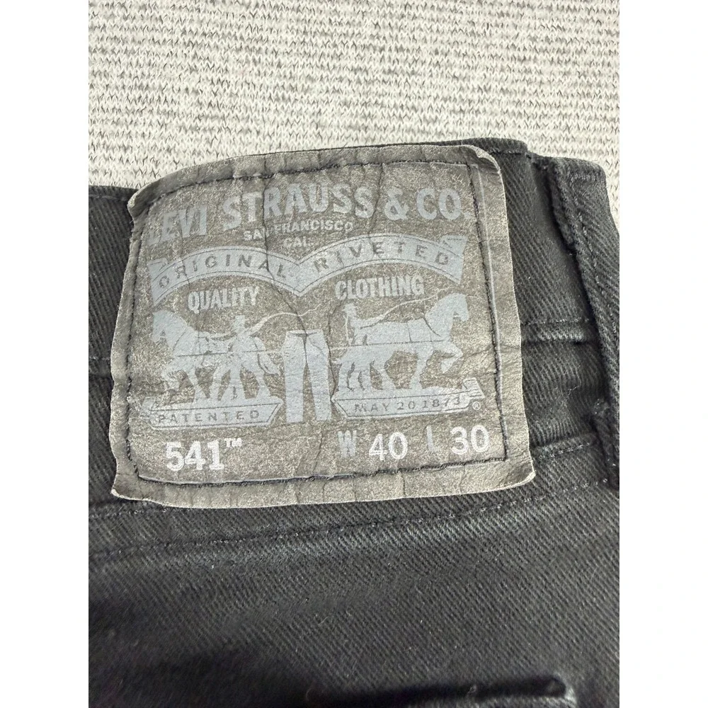 Levis 541 Athletic Taper Jeans Mens 40x30*29 Black Denim Pants